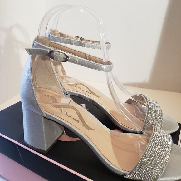 Nina Edria-FY size 6 - Picture 3 of 8